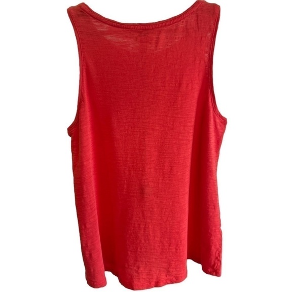 Old Navy Women's "Everywear" Relaxed Fit Tank Top, Medium - Picture 2 of 4